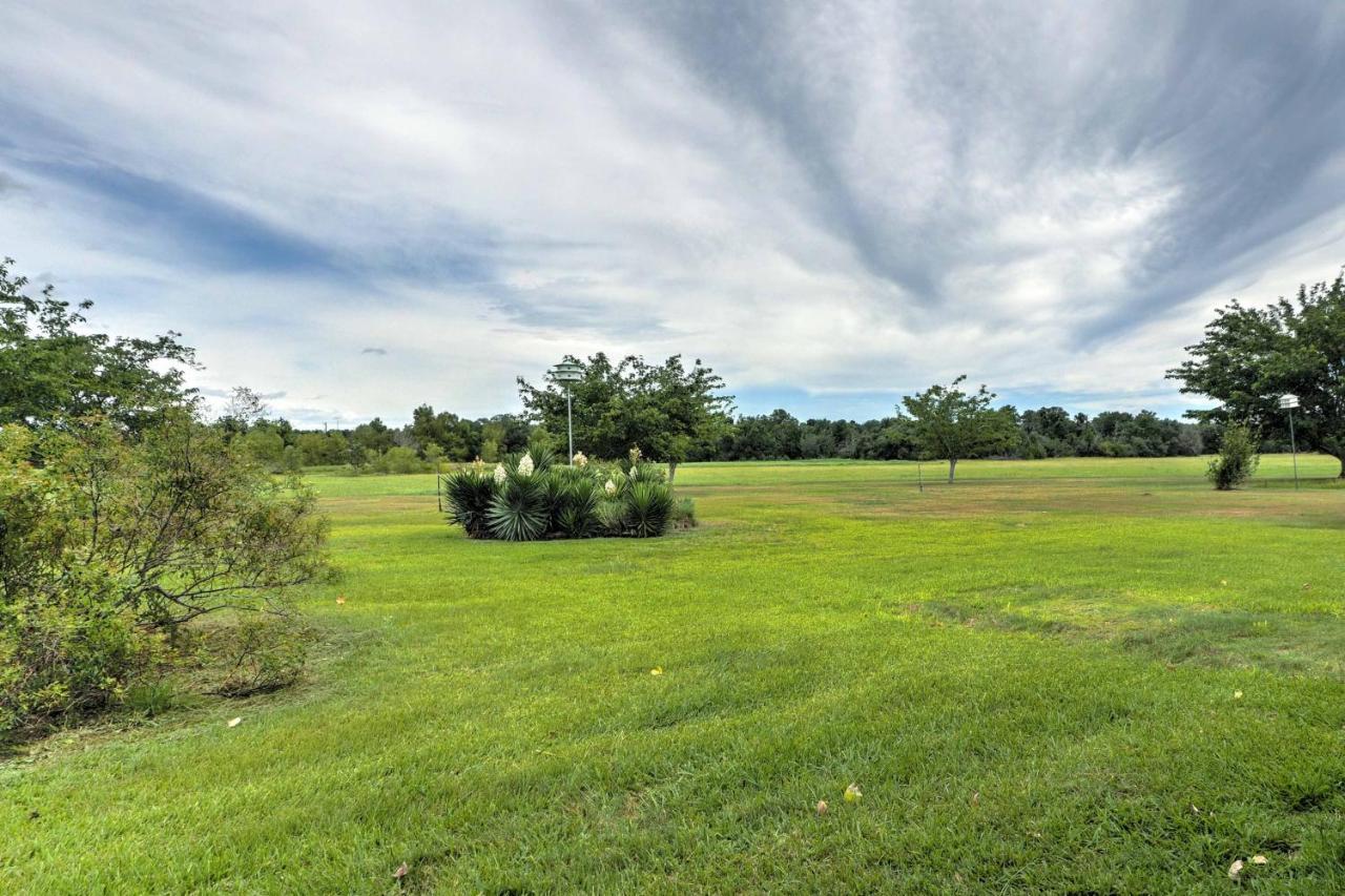 Delightful Carmine Studio On Farm Near Round Top! Exteriér fotografie